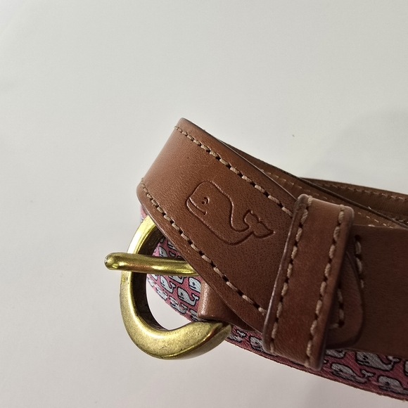 Vineyard Vines Whale Belt Leather Print Aquatic Ocean Leather Webbed Web Size S - Picture 2 of 10